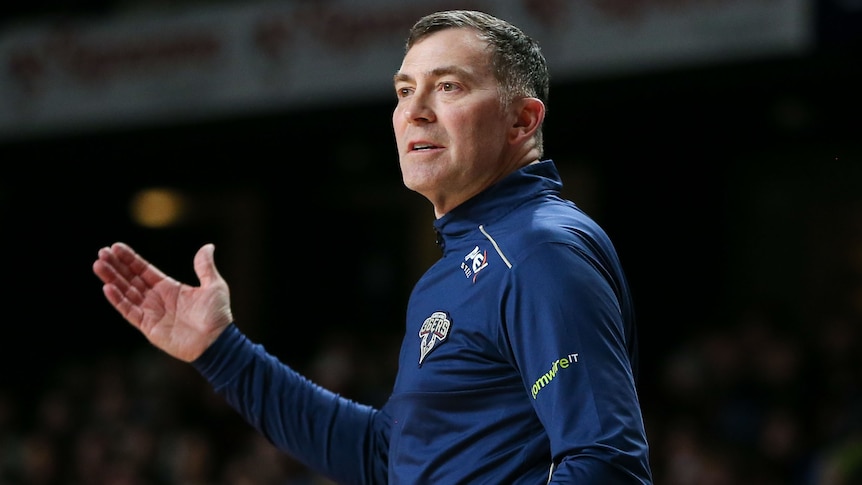 Cotton-Davis rivalry has gone global, 36ers coach says ahead of decider