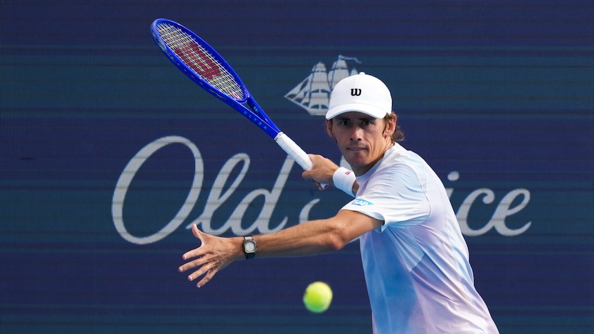 De Minaur gets qualifier in first round as US Open draw announced
