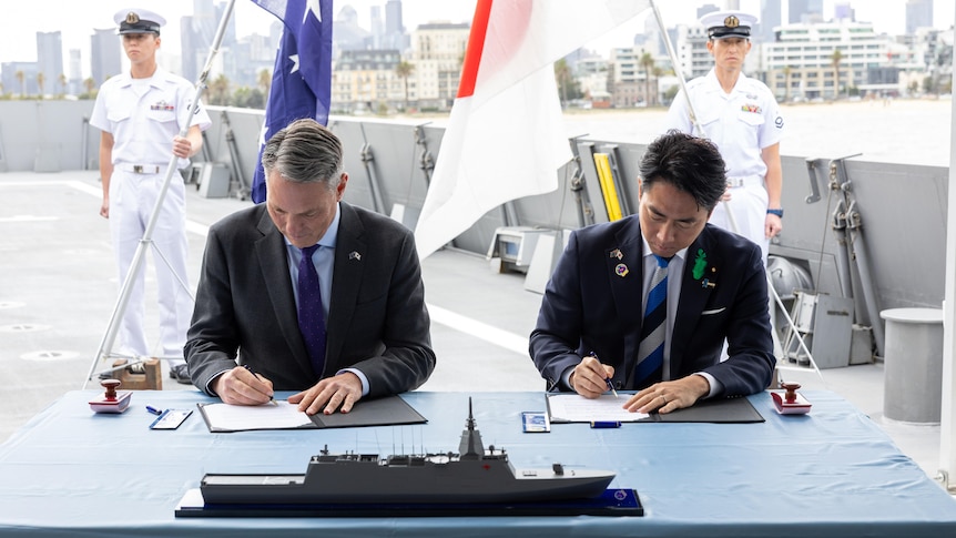 Japan, Australia sign deal for production of first three frigates