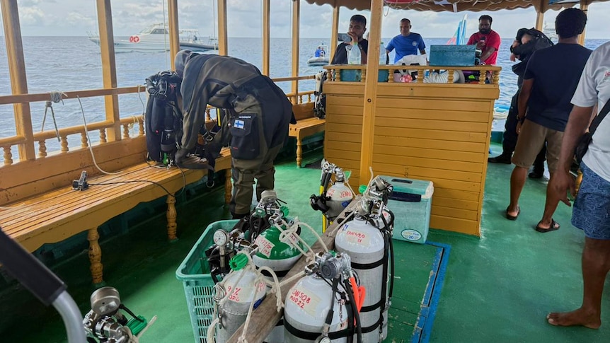 Last two bodies of Italian cave divers recovered