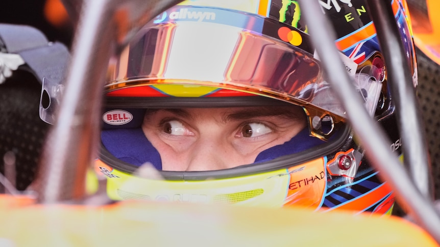 Live: Oscar Piastri starts fourth, teammate on pole for F1 Dutch Grand Prix