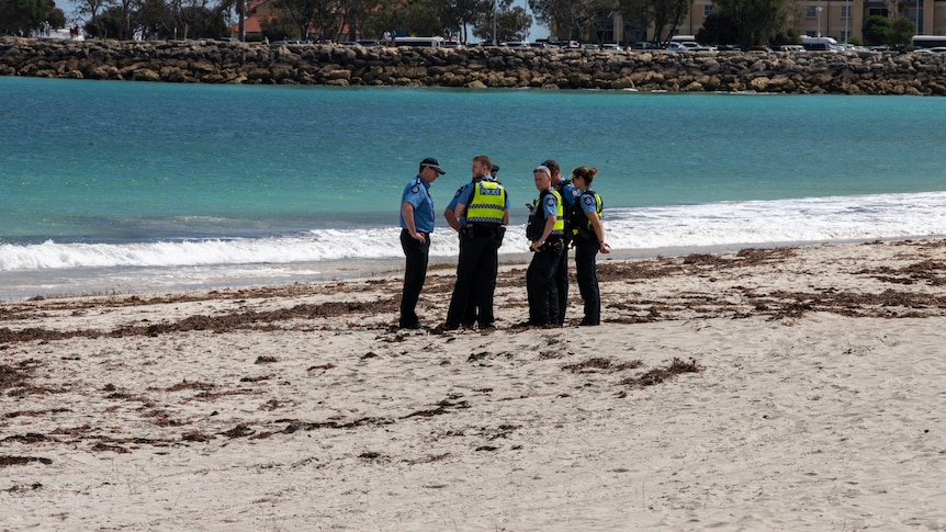 Man dies in shark attack at Perth beach