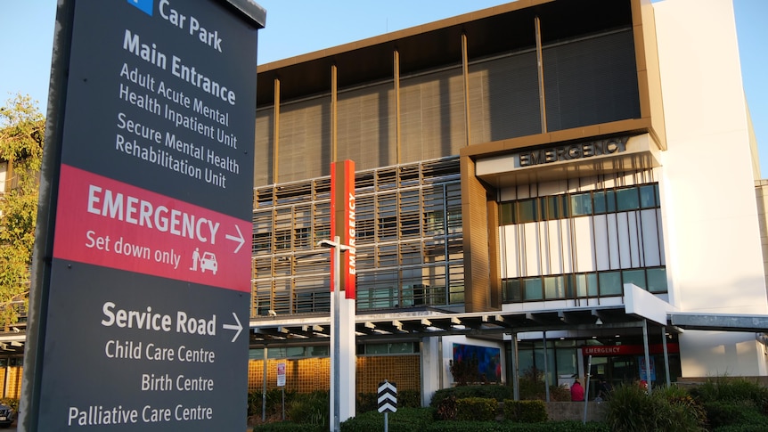 Senior doctors write to Queensland's premier demanding cultural change