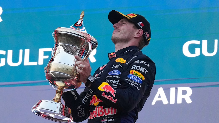 Verstappen ends drought with win, Russell retires with five laps to go